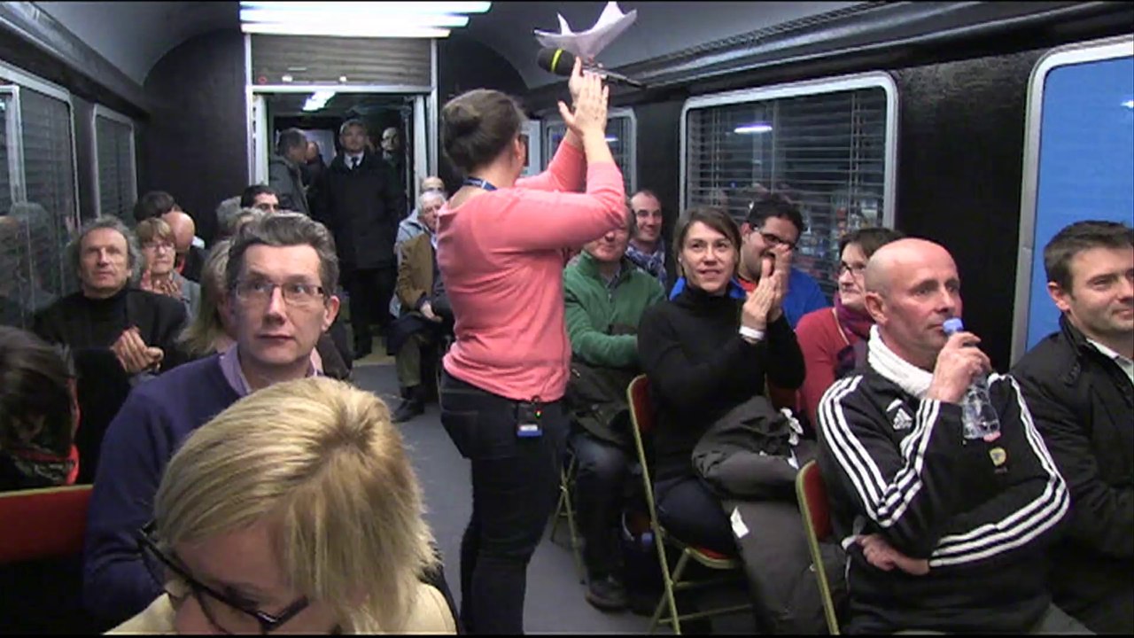 Le train Europe 1 des Municipales en escale à S...