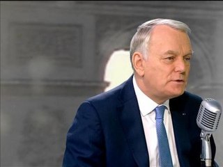 Ayrault: " Sept ministres à Bercy, s'il y en avait un peu moins ce serait plus efficace" - 06/03