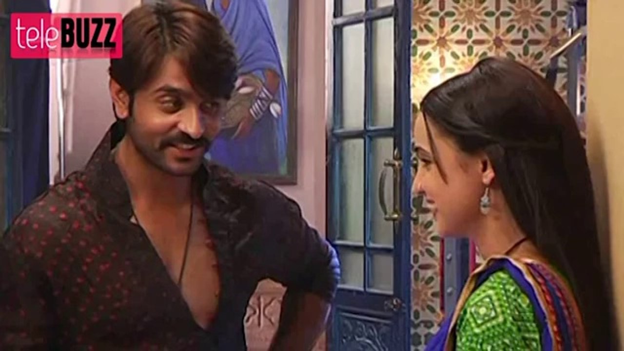 Rudra aka Ashish Sharma SHOCKINGLY STOPS SHOOTING for Rangrasiya - WATCH NOW !!