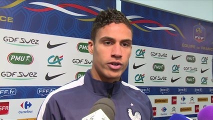 Bleus - Varane : "Une bonne relation avec le public"