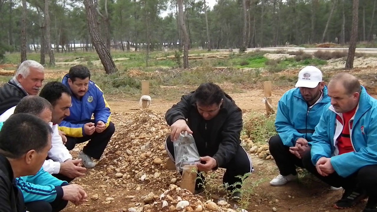 ANTALYA EMEKLİ ÖĞRETMEN MEHMET GÜVEN KABRİ-DUA-GÖNÜL ELÇİLERİ-HALİL DEMİR