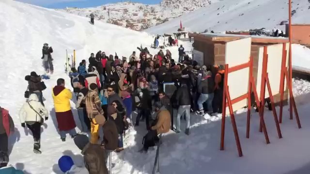 Le télésiège au Maroc, un grand bordel ! monsterbuzz.fr