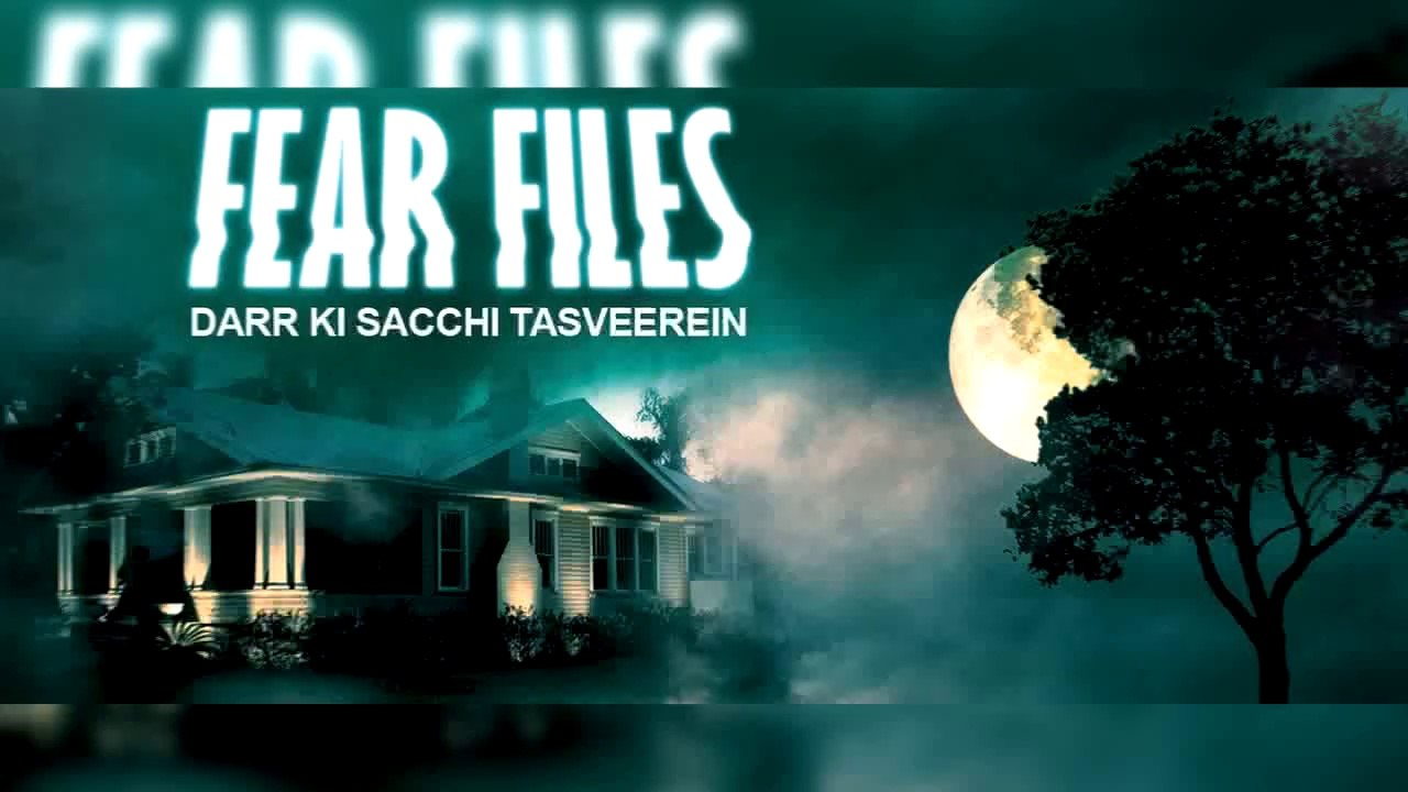 Hot Sunny Leone flaunts her glamorous avataar on horror show fear files