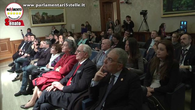 Taverna: I metodi alternativi alla sperimentazione animale arrivano in Senato grazie al M5S - MoVimento 5 Stelle