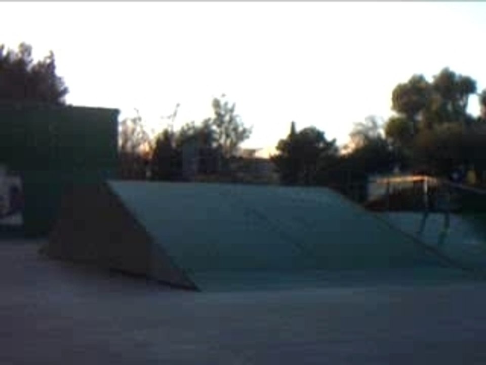 CLIP1380