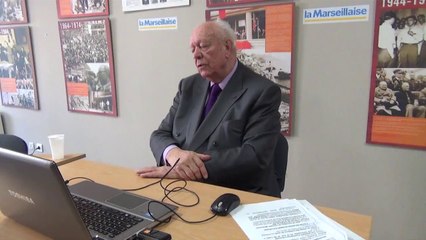 Jean-Claude Gaudin, candidat,  répond à la question de Laurence directrice d'un théâtre jeune public