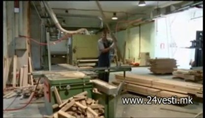 RABOTNICI VO INDUSTRIJA