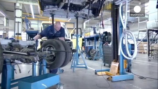 Bce, tassi di interesse invariati. Draghi: ripresa moderata