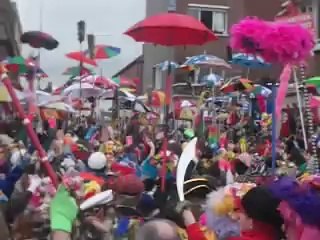L'hymne à Co Pinard dans sa rue La Citadelle 2014