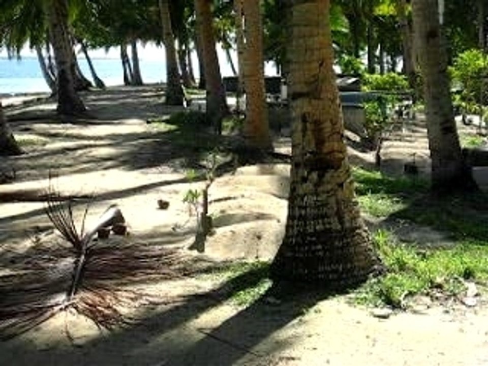 Friedhof auf Siargao (General Luna)