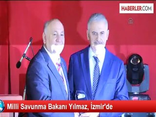 Milli Savunma Bakanı Yılmaz, İzmir'de