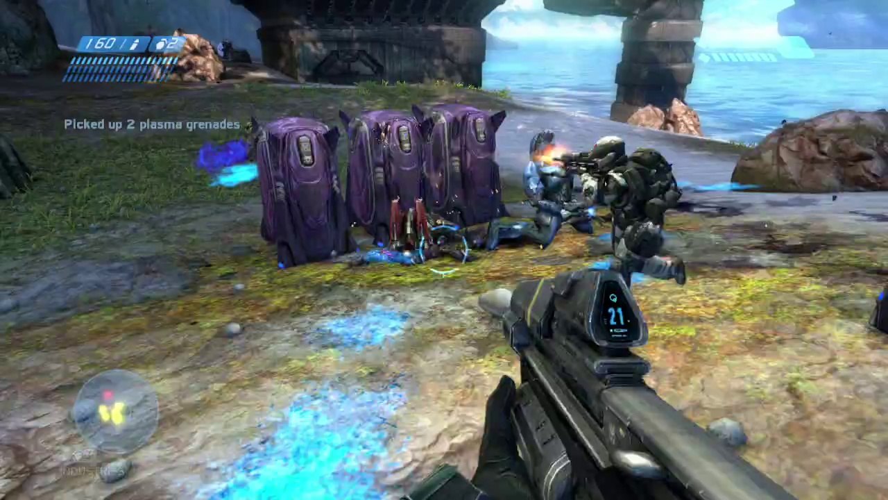 Halo Combat Evolved Anniversary Comic-Com 2011 Campaign Demo Trailer