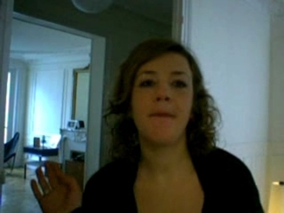 Victoire fait son playback