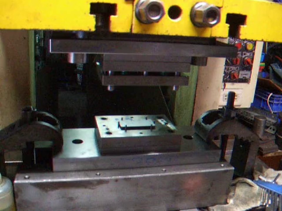 Punching die;Prototype making;Milling prototype