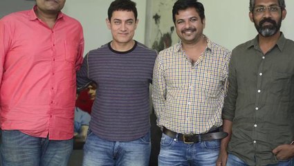 Aamir Khan Meets Fandry Cast & Crew!