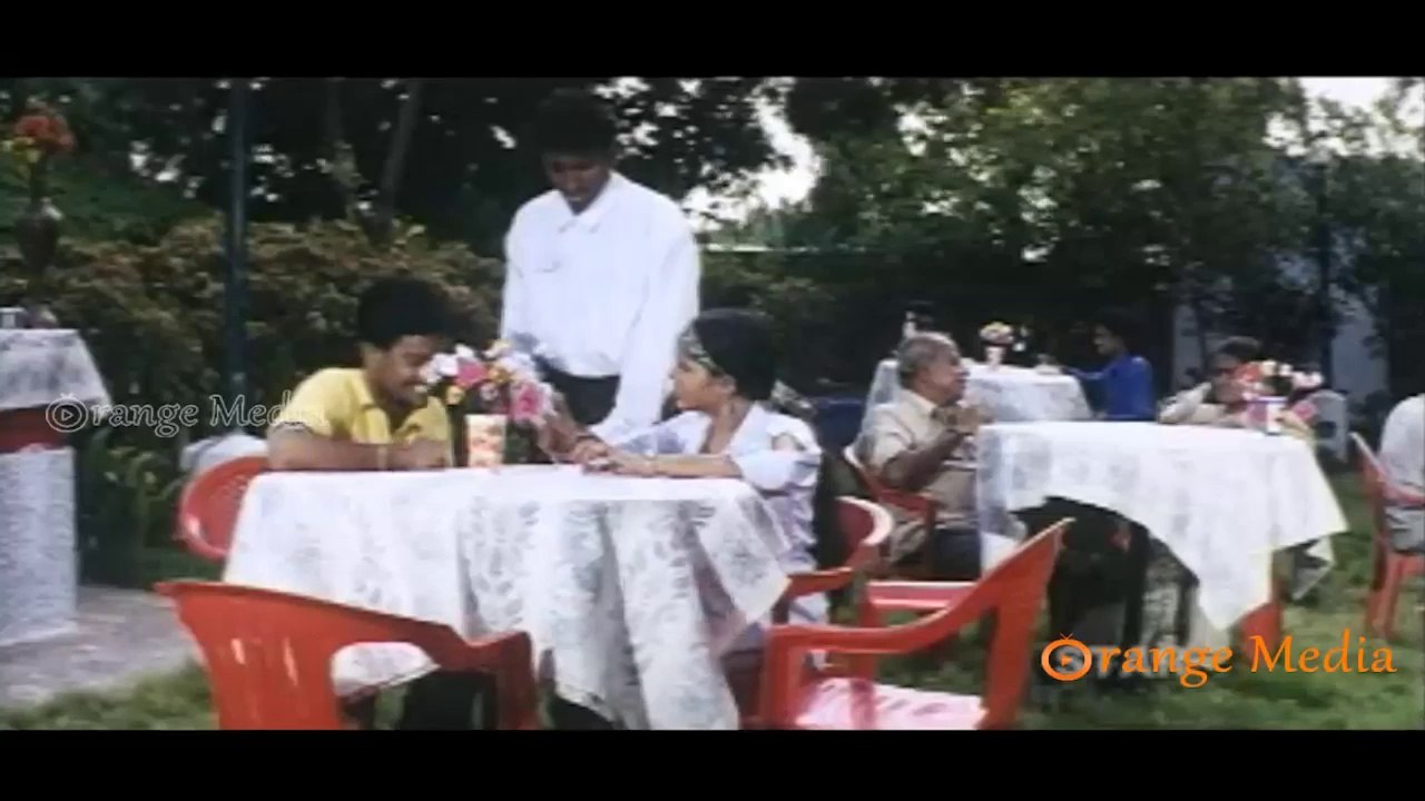 Lovers Hot Romance In Car And Hotel From Singari Movie