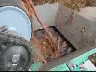 Máy nghiền vỏ cây