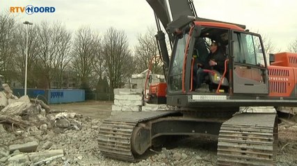 Oude torens Kempkensberg met de grond gelijk gemaakt - RTV Noord