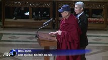 Visite du dalaï lama à la cathédrale de Washington
