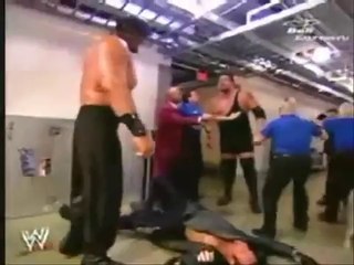 Undertaker VS The Great Khali & Big Show