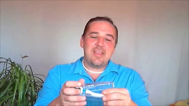 Derma-Logi Micro Needle Roller - Product Review Of The New 600 Micro-Needle Roller.