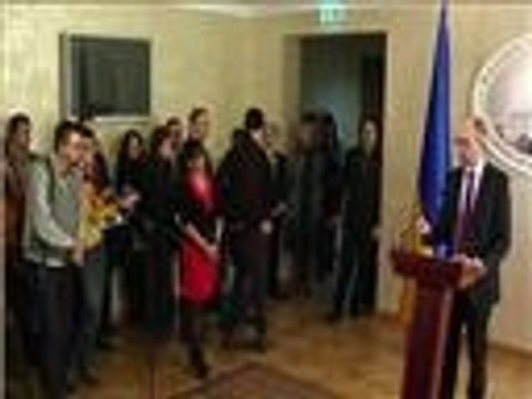 كييف تبدي استعدادها لحوار مع موسكو