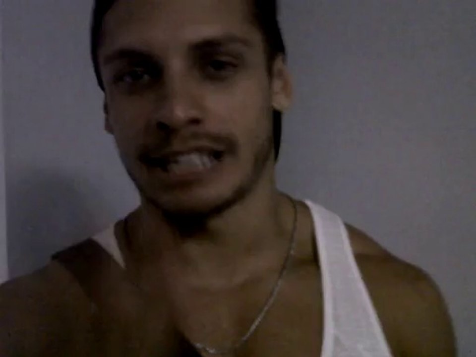 Nikko Ponce manda saludos a su Club de Fans A_NikkoPonce y fconkponce 07/03/14