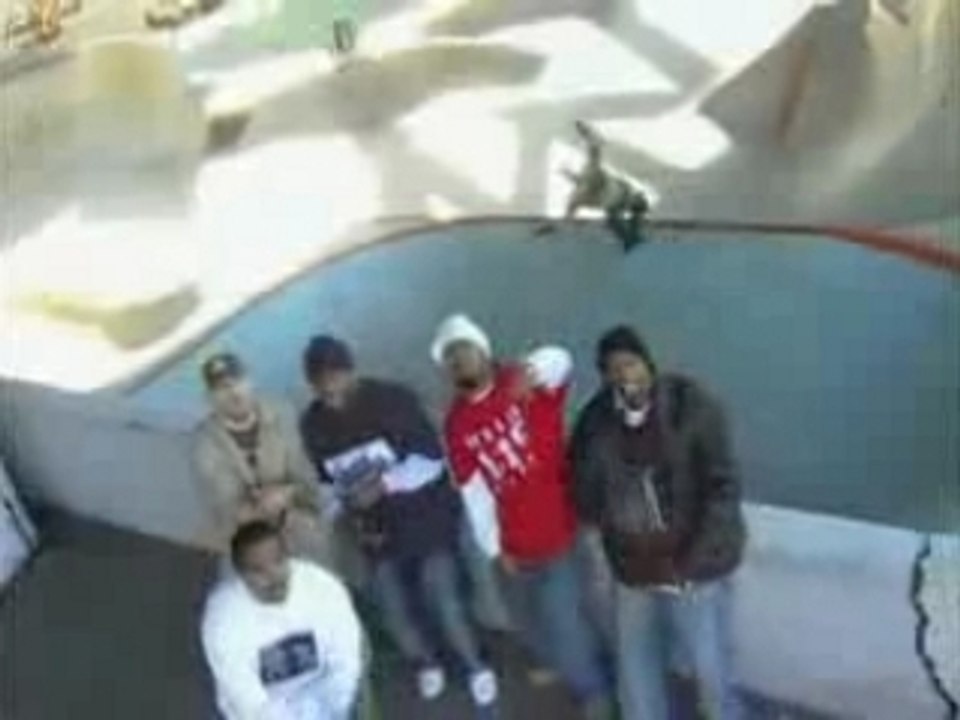 Cross Movement - Livin' It
