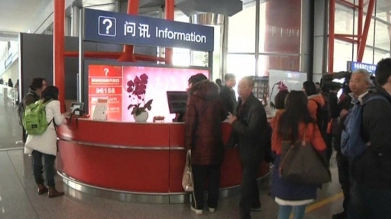 Missing plane:Families wait for news