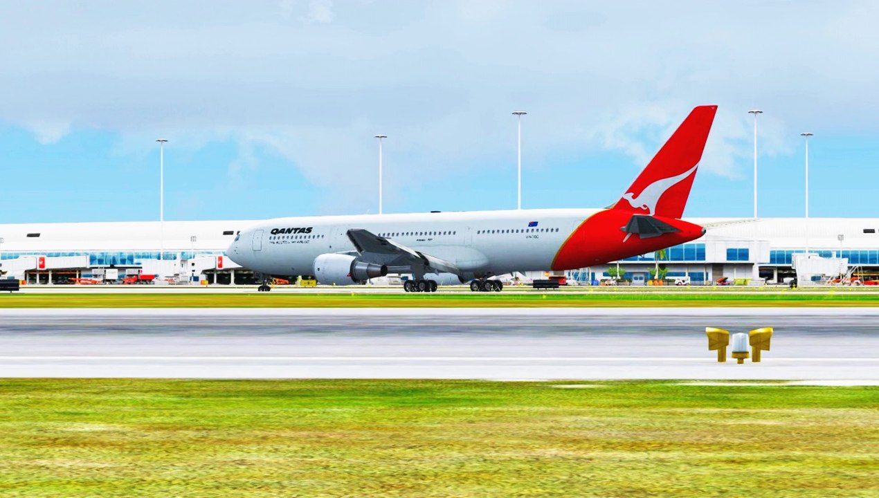 FSX Qantas Boeing 767 Landing @ Brisbane RWY 19 ( HD )