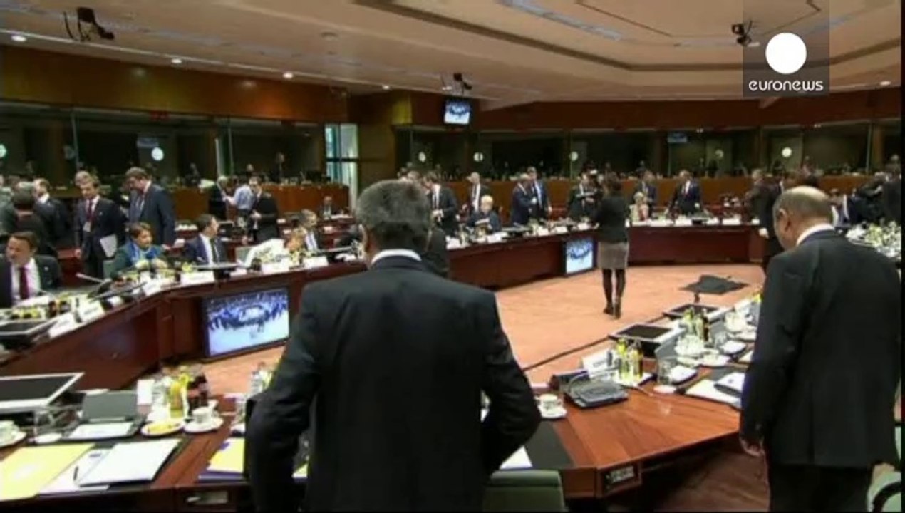 Russia and Ukraine foreign ministers wage war of words over Crimea