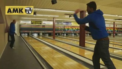 Ping pongla bowling strike