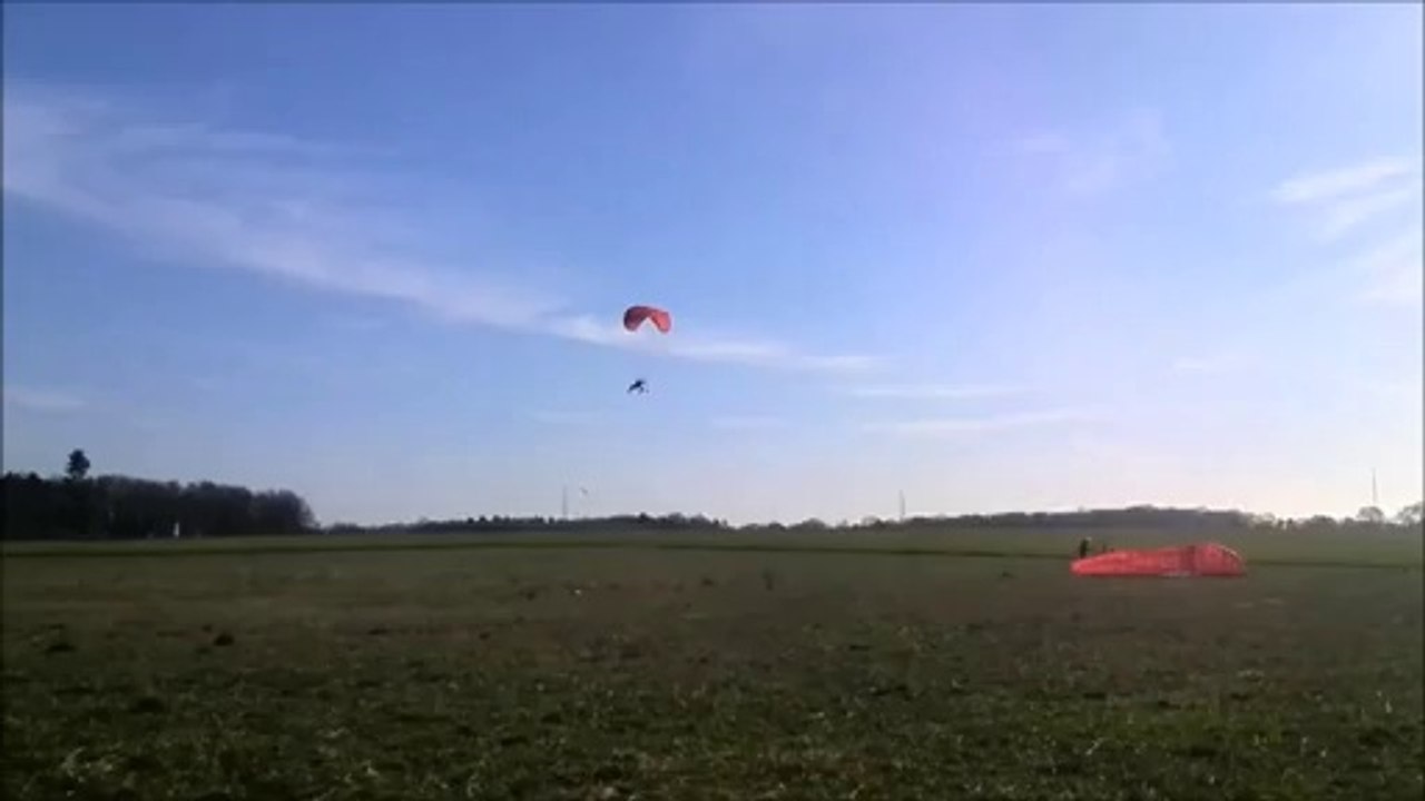 De drôles d'oiseaux dans le ciel  de Nandrin