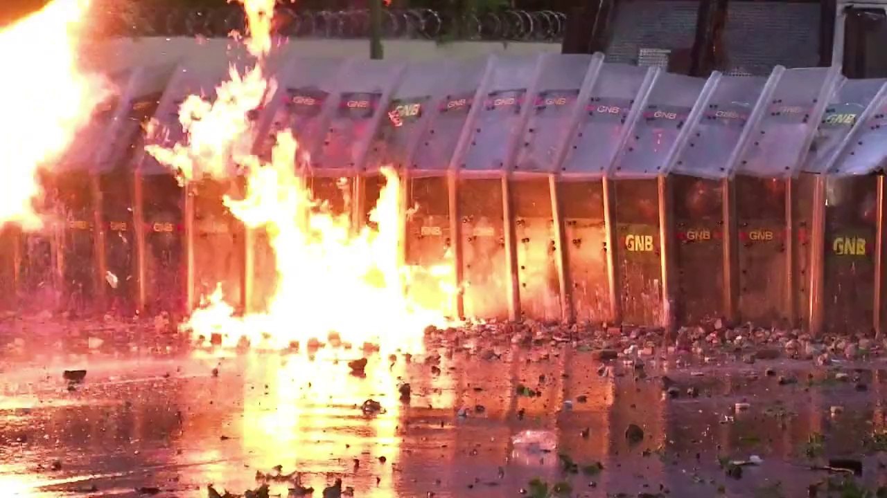 Plaza Altamira, el campo de batalla de las protestas en Caracas