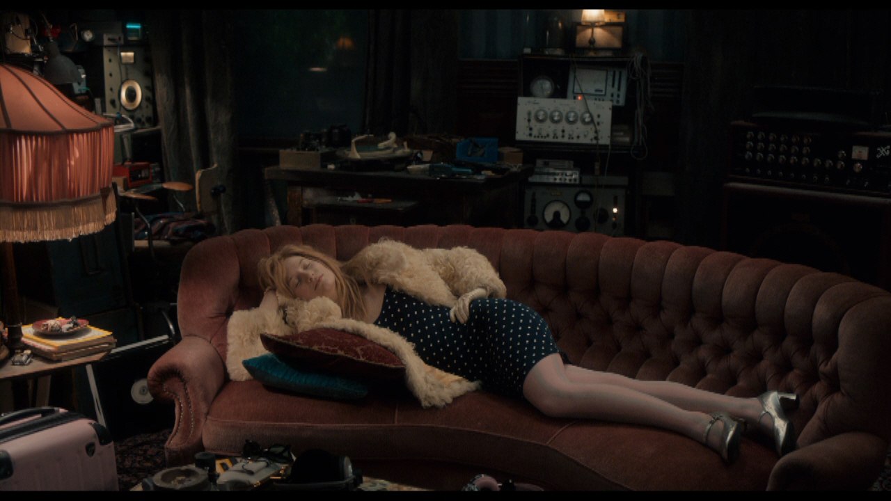 Tom Hiddleston, Tilda Swinton In "Only Lovers Left Alive" Trailer