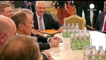 Crimea: Obama detta la linea ai leader Ue, Mosca blocca osservatori Osce