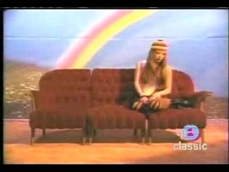 Ultra Vivid Scene - Candida