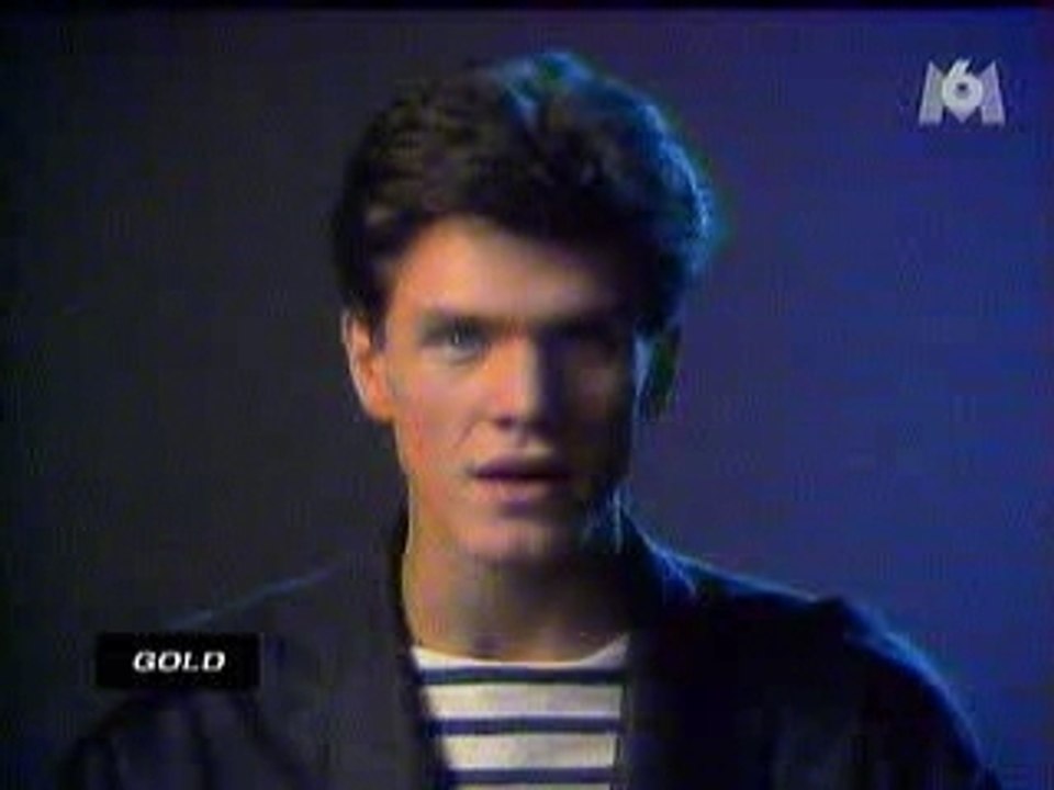 -Elle A Les Yeux Revolver