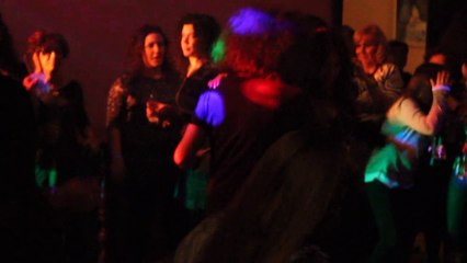 Sonia y Kris bailan ''Así soy yo'' en @CenaBCN 22 de Febrero de 2014