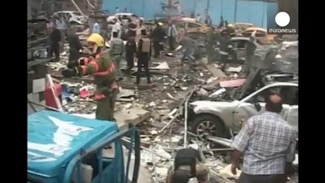 Attentat en Irak : des victimes piégées dans leurs voitures