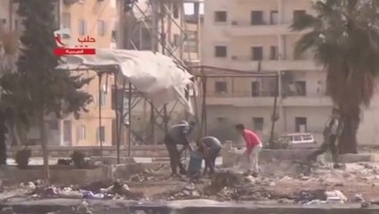 Syrian rebels and government forces battle