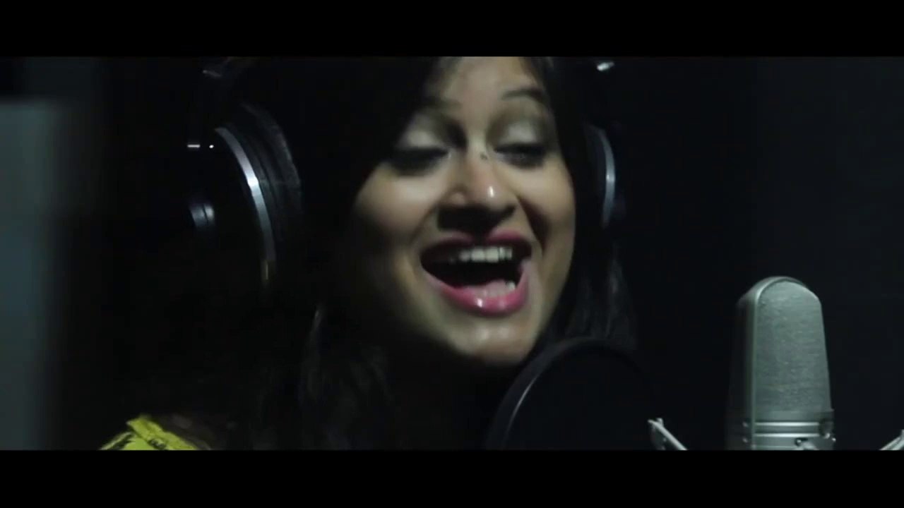 Oru Korean Padam Movie  Song 'Sunday Monday'- Making Video