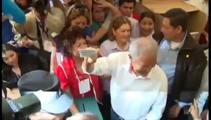 La presidencia de El Salvador se decidirá por sólo unas décimas