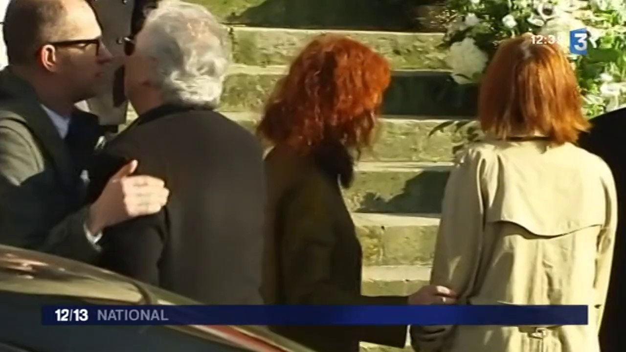 Vedettes du cinéma et anonymes rendent hommage à Alain Resnais