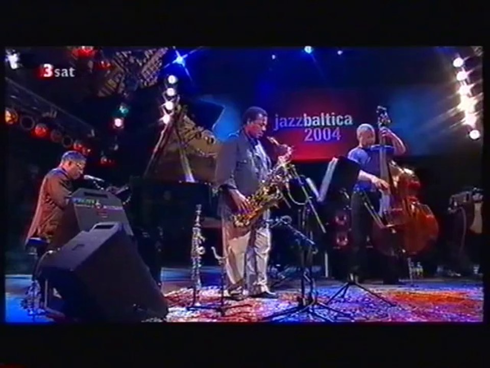sonrisa _ herbie hancock, wayne shorter, brian blade , dave holland , live