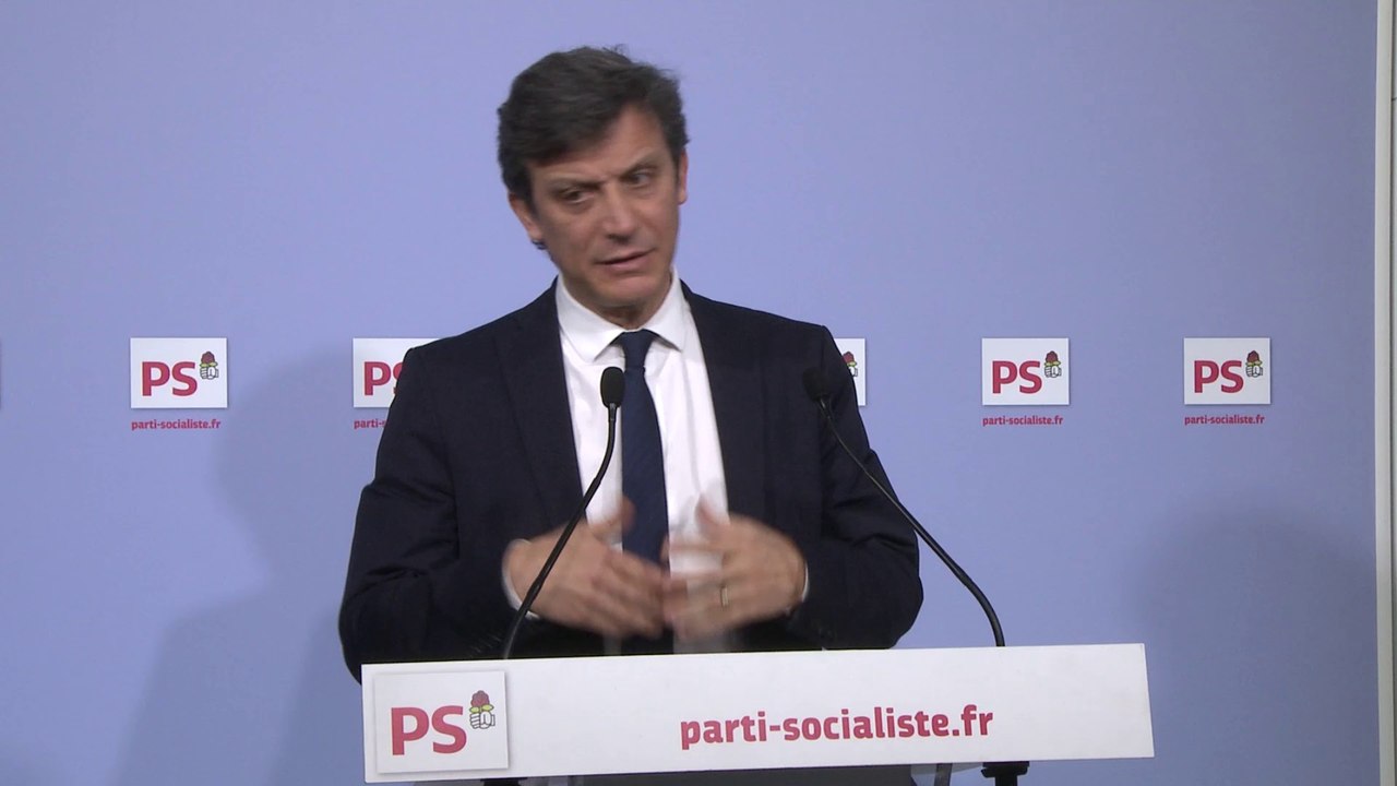 David Assouline présente le livret «Révéler l'imposture du FN et combattre son projet anti-républicain»