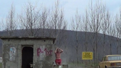 От небето до водата