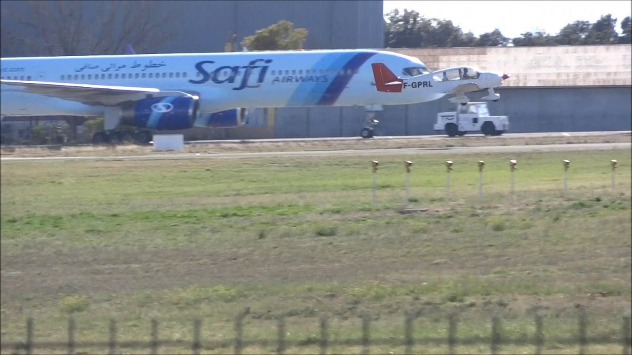 Robin DR400 F-GPRL à l'atterrissage - Perpignan