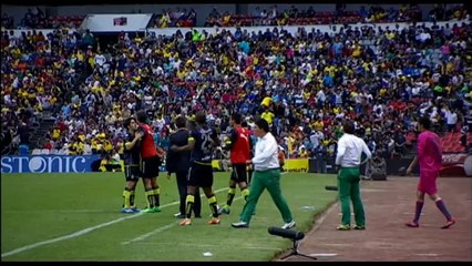 Zidane-esque goal from Oribe Peralta