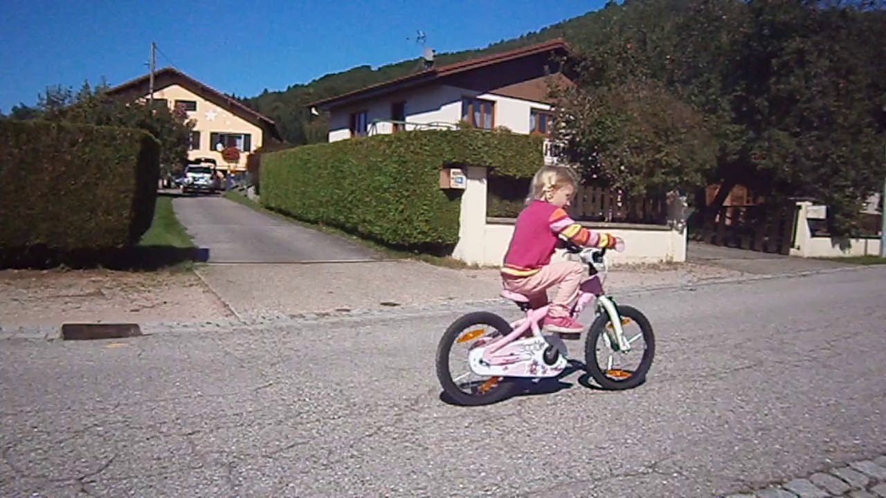 premiers tour de roue en SCOTT contessa , Emy octobre 2013